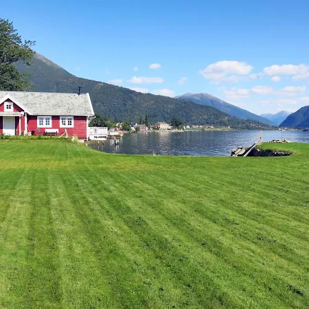 Naustet By Interhome * Balestrand