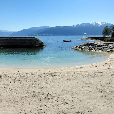 Domek alpejski Naustet By Interhome