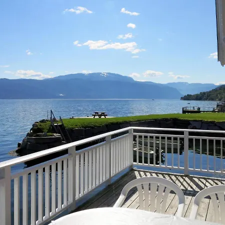 Naustet By Interhome